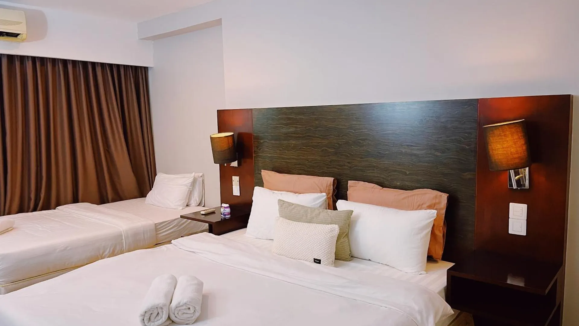 Mujj Residence Near Imago And Kkia 亞庇 0*,  马来西亚