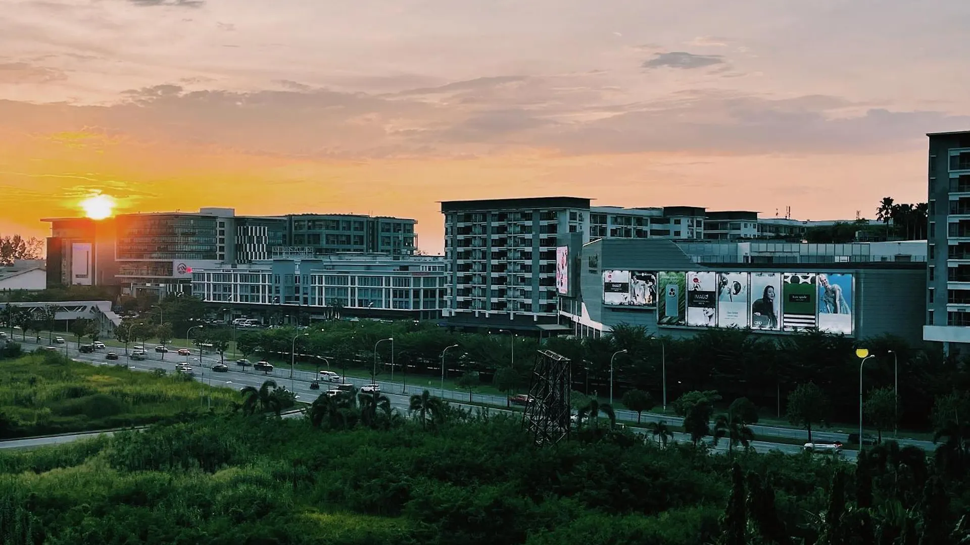 Mujj Residence Near Imago And Kkia 亞庇 公寓